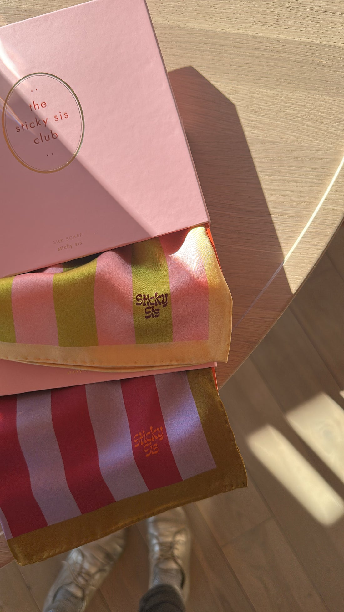 Seidentuch - Frau Gold