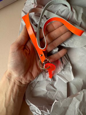 The Key- Schlüsselband Neon Orange