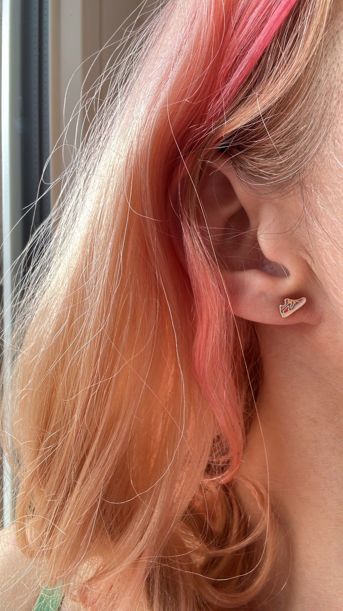 Ohrstecker Sneaker - Frau Gold