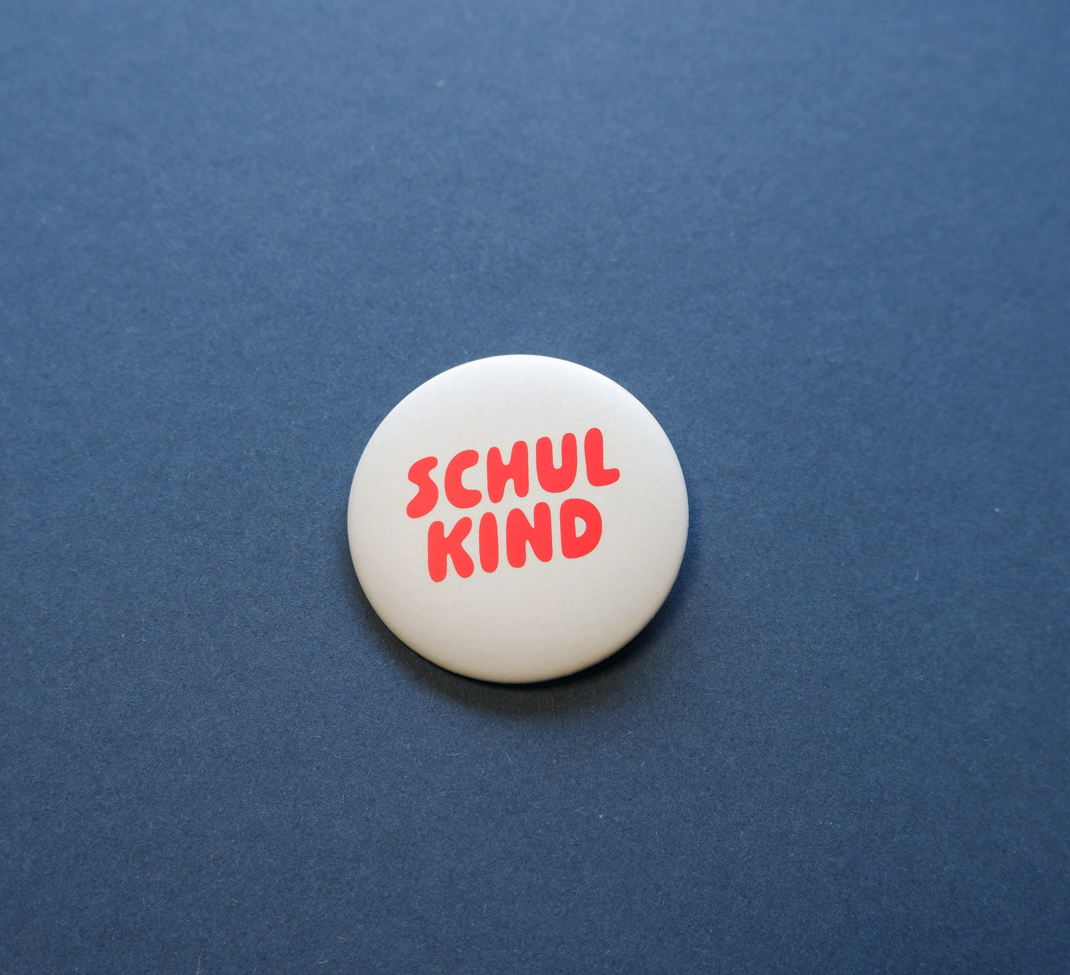 Button Schulkind Rot