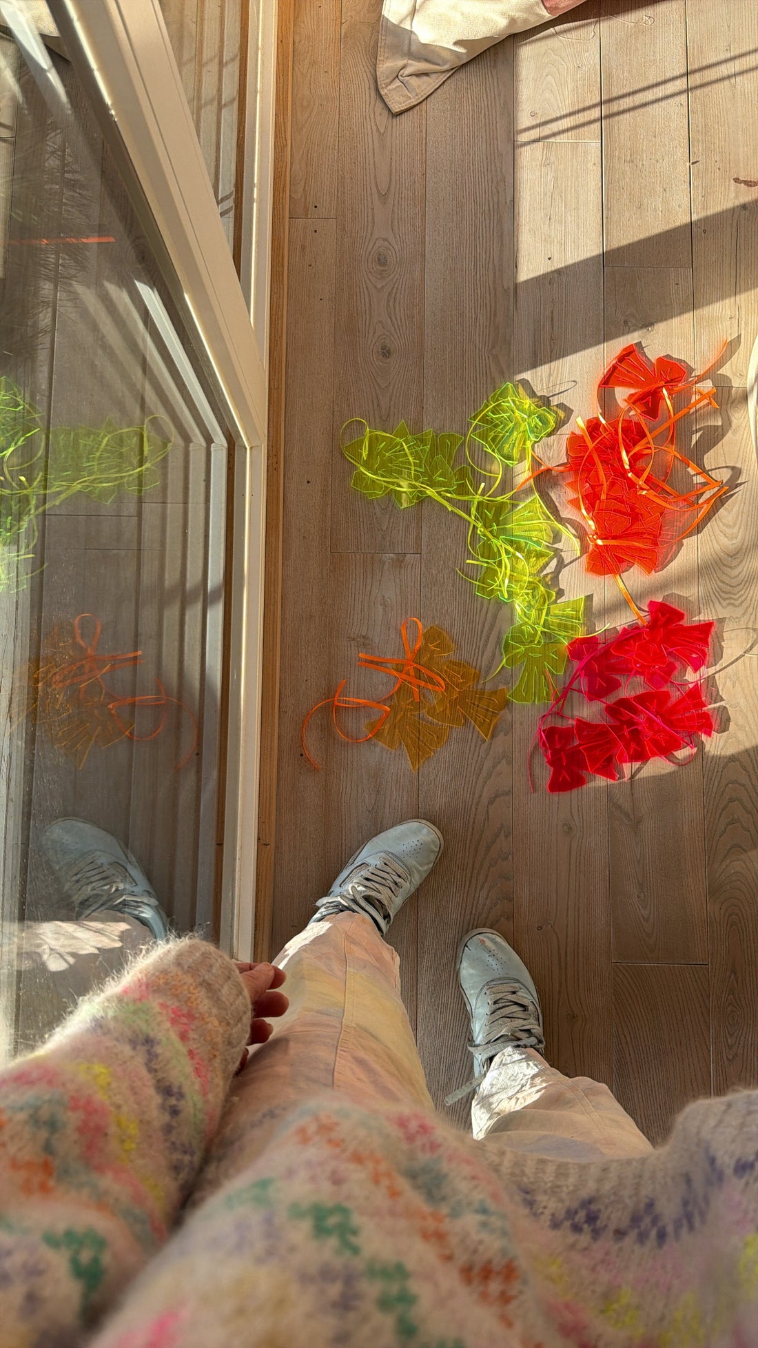 Glowy Bow, Leuchtgelb