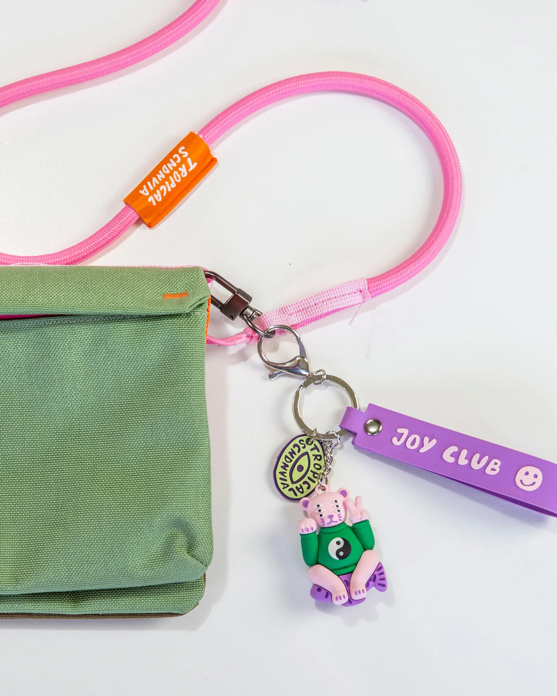 charm chain protector - Frau Gold