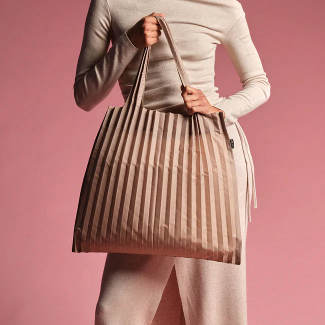 LOQI PLEATED Mocha Recycled Bag