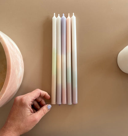 5 schmale Tafelkerzen- Aquarell - Frau Gold